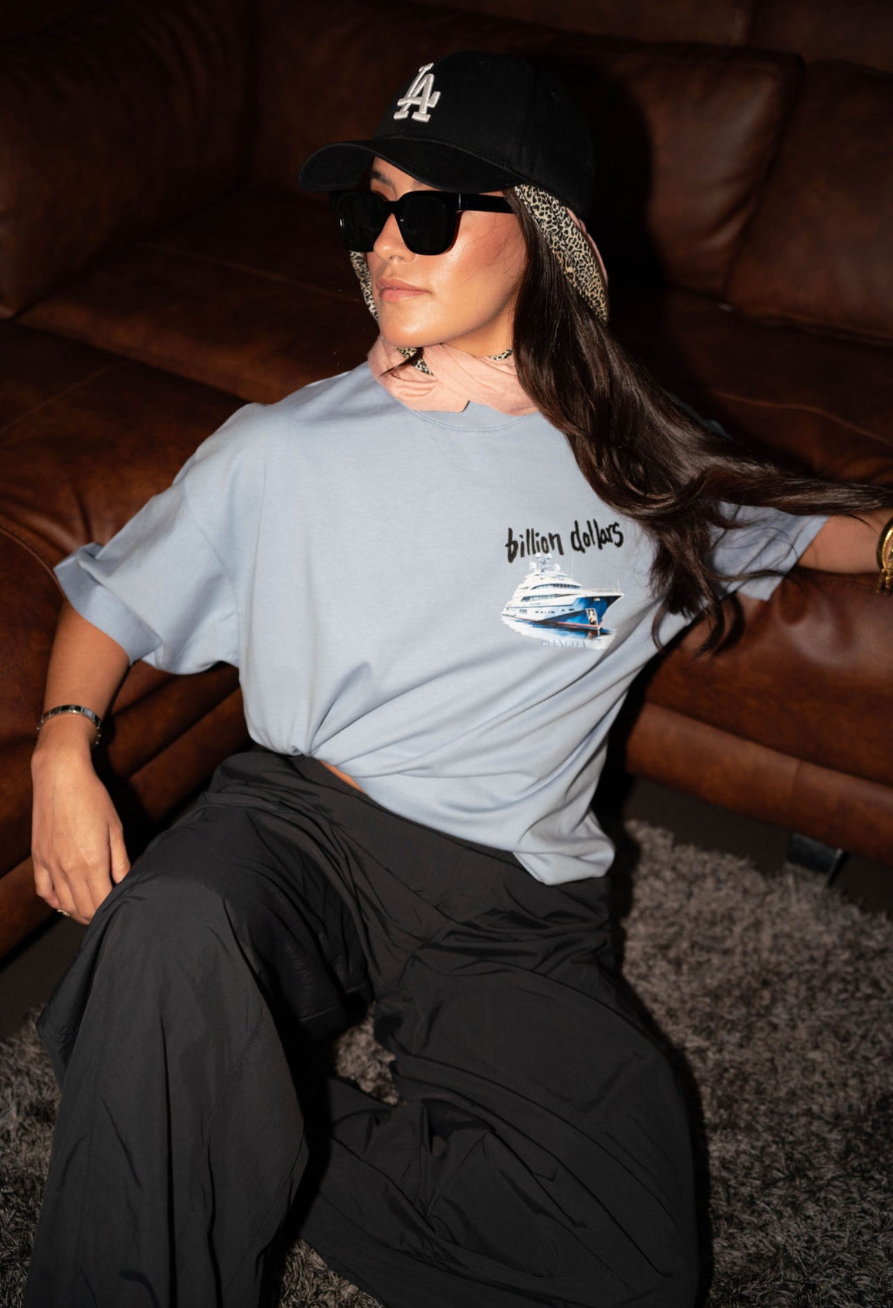 Billion dollars | sky blue oversize