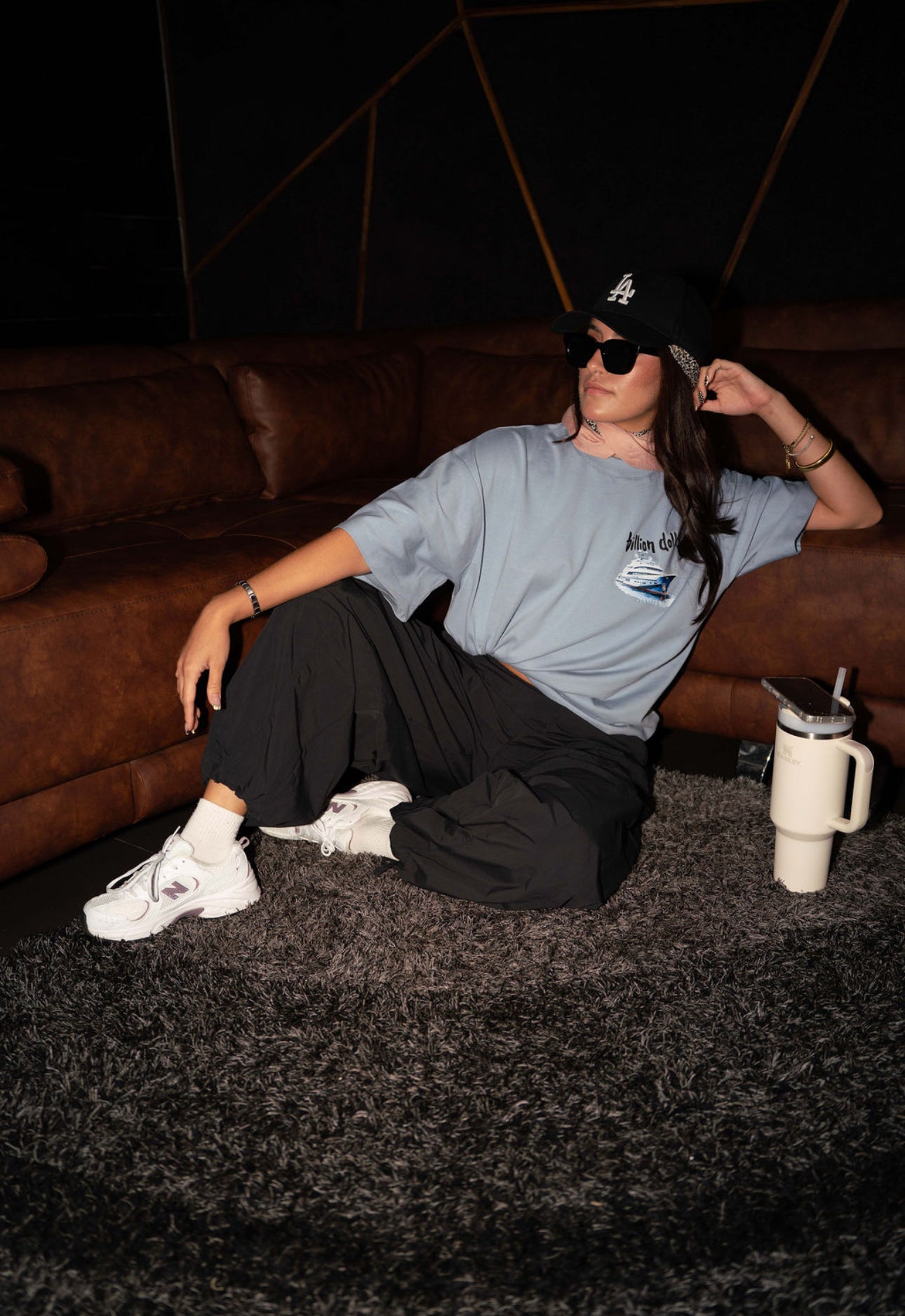 Billion dollars | sky blue oversize