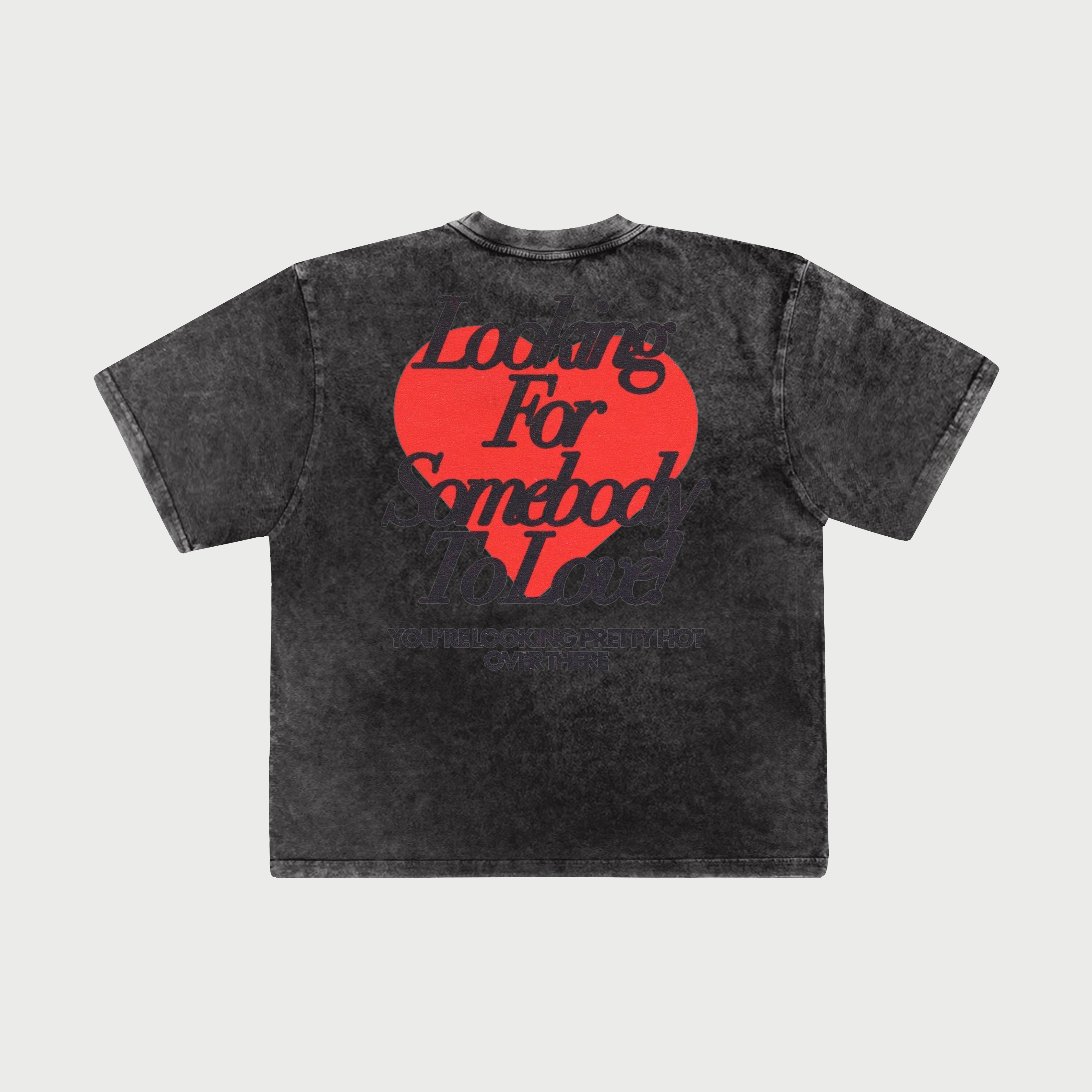 Looking Love | Black washed oversize