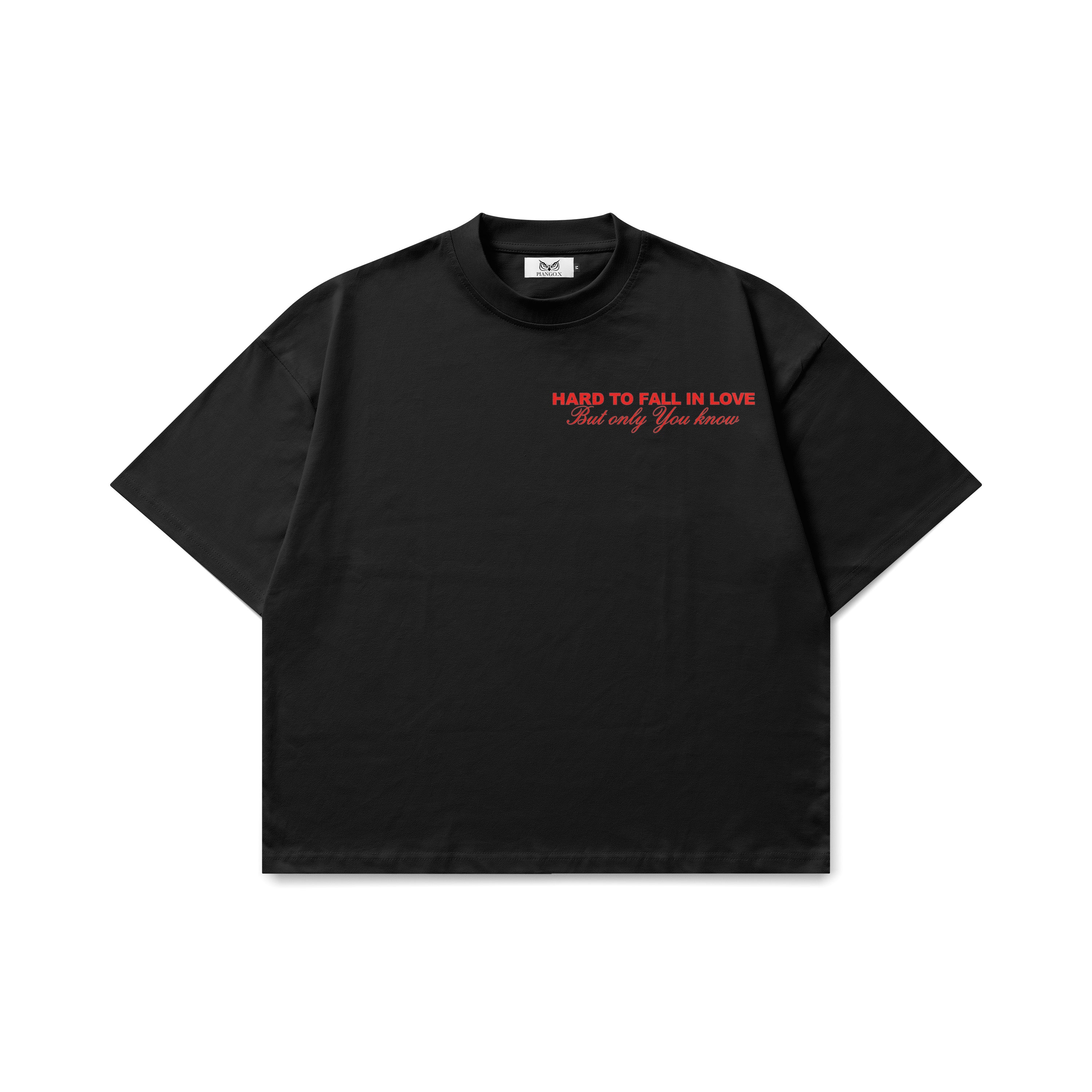 Hard to fall in love | black oversize