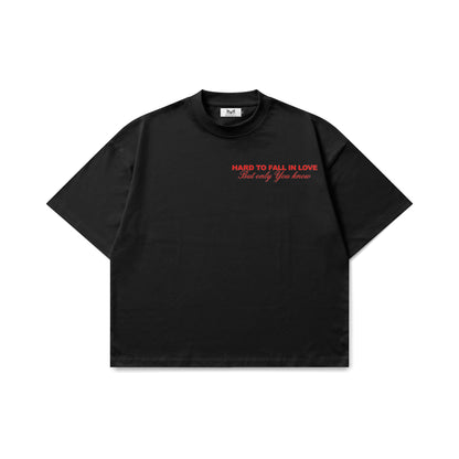 Hard to fall in love | black oversize